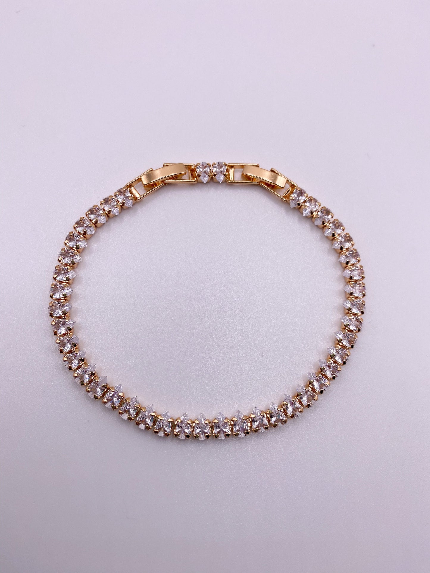 Classic Tennis Bracelet, Gold and Silver Tennis Bracelets, Sparkly Classic Diamond Bracelet, Cubic Zirconia Baguette Bracelet, Gift for her