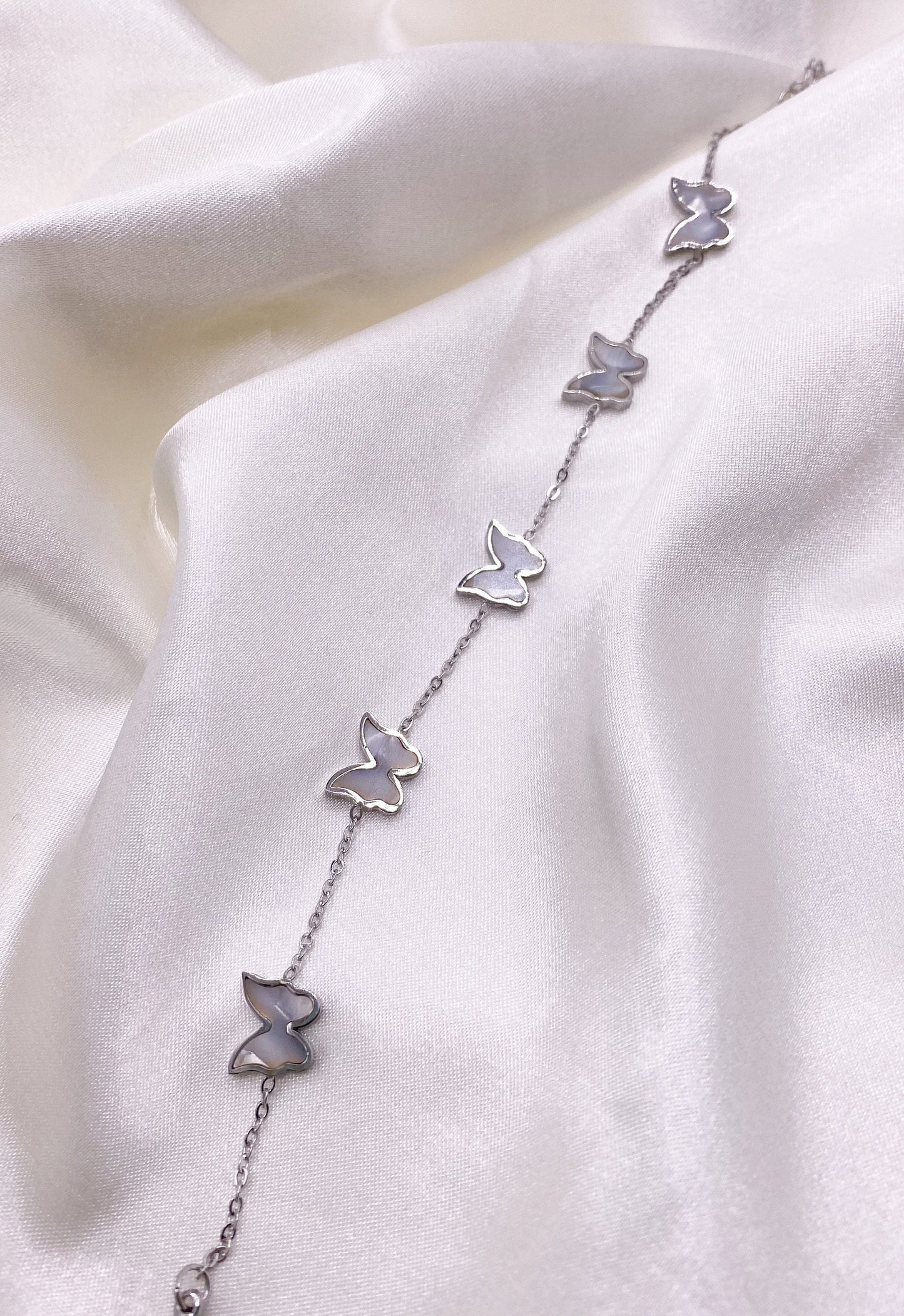 Silver Butterfly Bracelet, Gift for her, Mother of Pearl Bracelet, Dainty Bracelet for Women, Butterfly Charm Bracelet, Tarnish-free