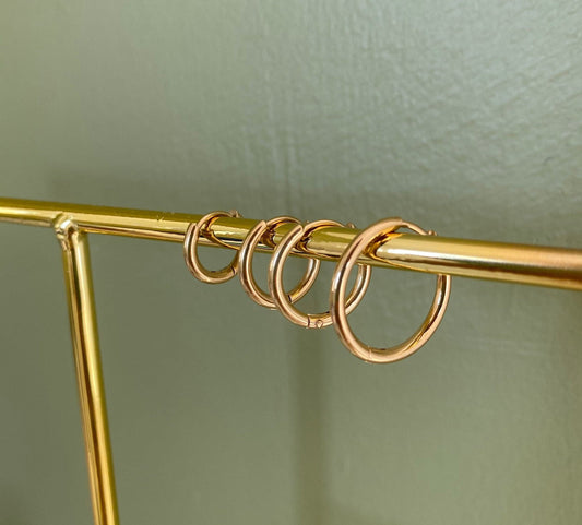 Minimalist Huggie Hoop Earrings, Skinny Hoops, Gold Hoop Earrings,Simple Plain Hoop Earrings,Dainty Hoops,Waterproof, Gift for her